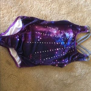 Gymnastics leotard